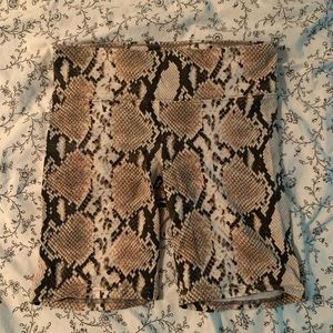 TNA 7” biker shorts